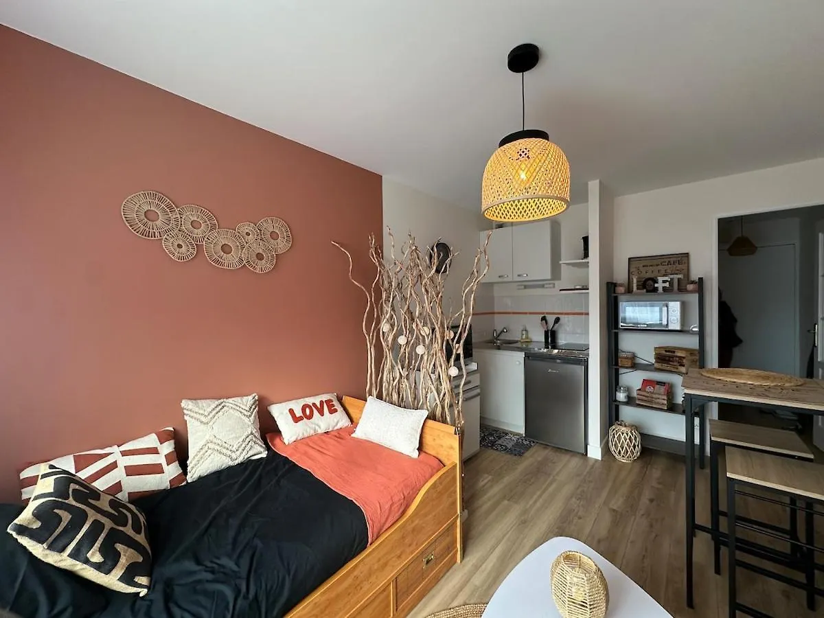 Le Petit Pillon - Studio Avec Parking Vannes Fransa